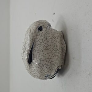 Dedham Pottery / Potting Shed 2 1/4 in. Bunny